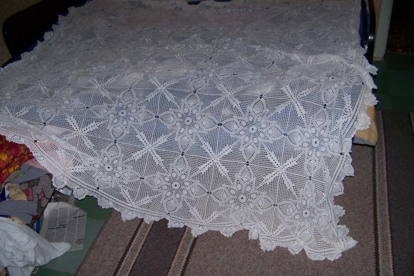 Long time crocheter-bedspre-005-1-jpg