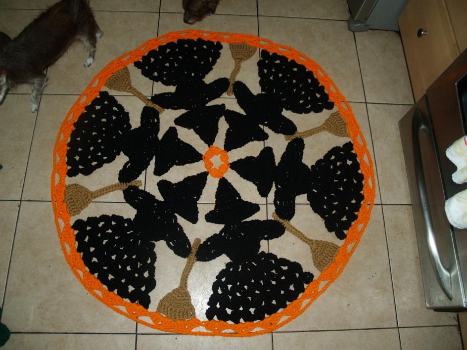 Holiday doily patterns made into rugs-witchrug-011-jpg