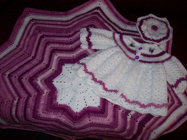 Just finished Layette-100_1715-jpg