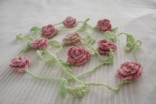 Crochet May Roses-1510567_612408295500271_1654677348871037834_n-jpg