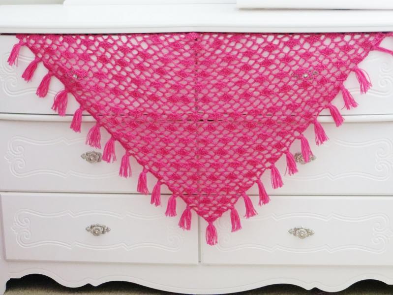 Free Crochet Pattern for Mother's Day, Tyra Triangle Shawl,-crochet-pattern-trangle-shawl-jpg
