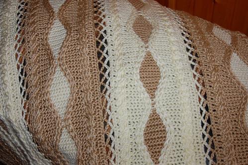 Crochet stitch CL-Cable left-coffee_cream_diamonds_throw_2_medium-jpg
