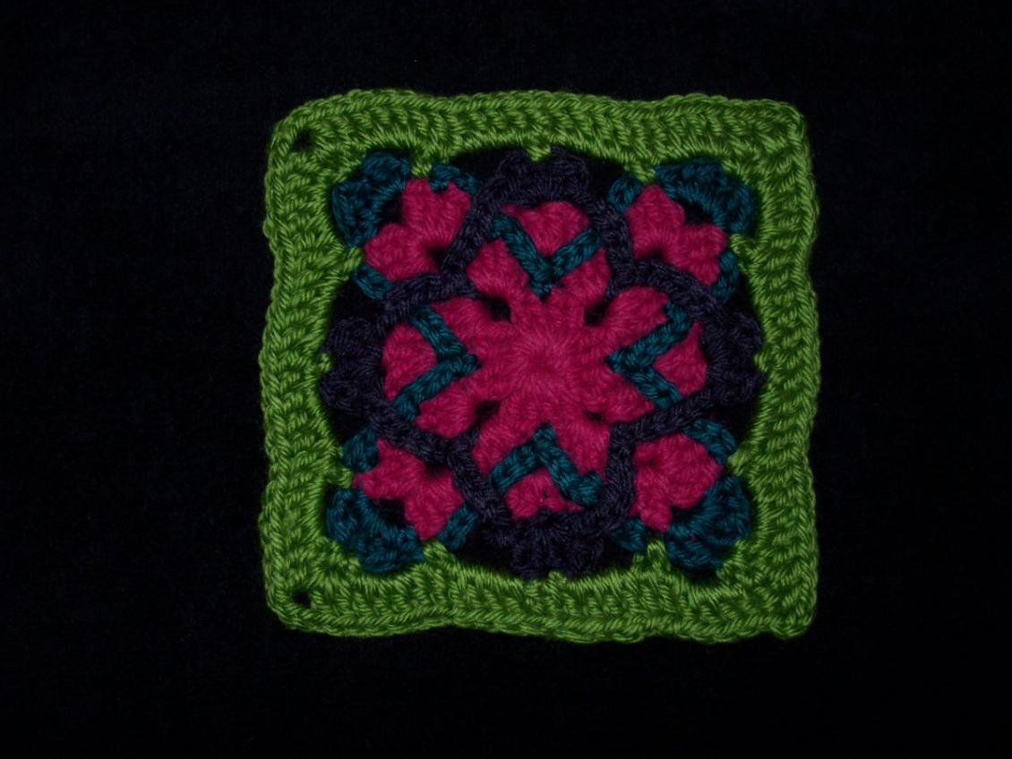 Official JUNE Granny Square Exchange Pictures-100_1274-jpg