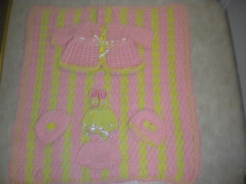 Crochet Baby Girl Layette Set-dscn0215-jpg